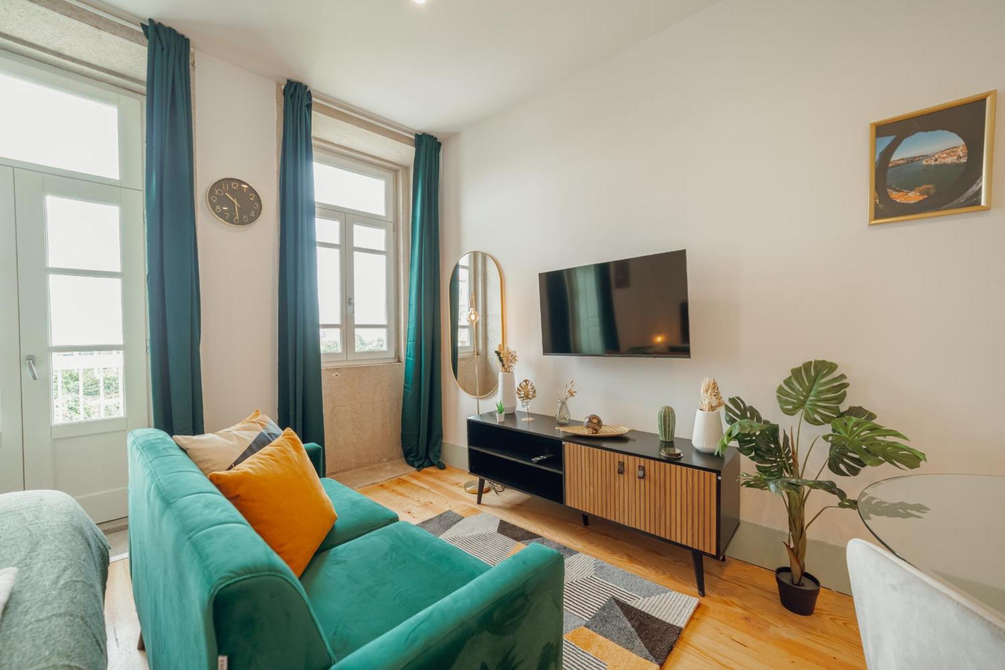 Downtown Suites By Vacationy Porto Dış mekan fotoğraf